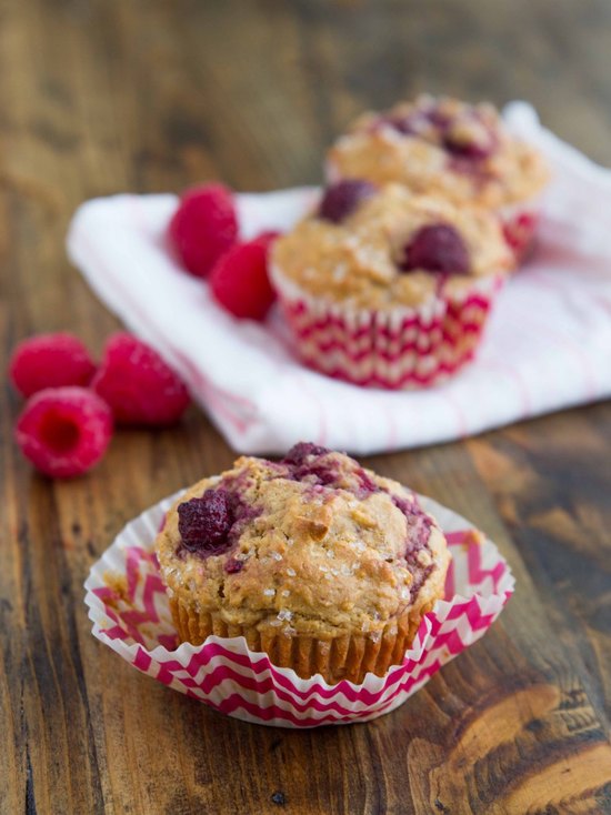 28 Healthy Whole Grain Muffins