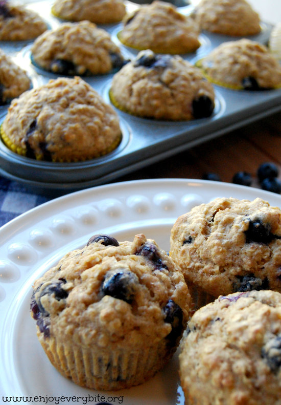 28 Healthy Whole Grain Muffins